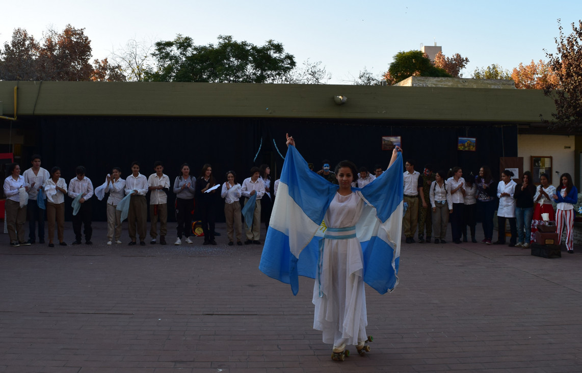 imagen 205° aniversario de la Revolución de Mayo de 1810