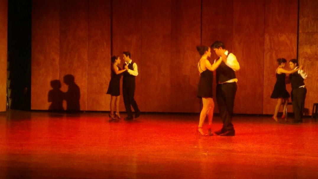 imagen Galería de fotos del Espectáculo "Zapa Tango" Taconeando la historia