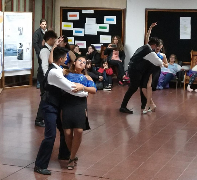 imagen Estudiantes de Coro y Tango se destacaron en Encuentro Nacional de Geografía